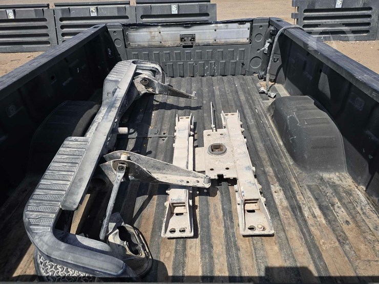 gmc-sierra-denali-image-5