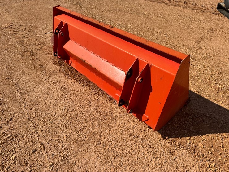 #8221-•-60”-pin-on-kubota-bucket-image-2