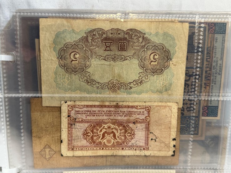 #40307-•-foreign-currency-bank-notes-image-52