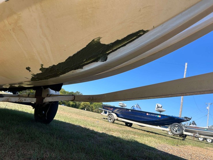 2006-maxum-1800mx-ski-boat-w/trailer-image-11