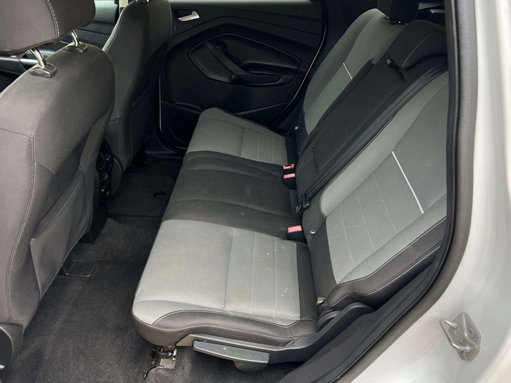 2014-ford-escape-se-image-23