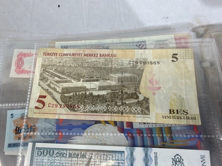 #40311-•-foreign-currency-bank-notes-image-25
