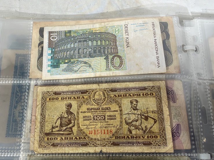 #40308-•-foreign-currency-bank-notes-image-70