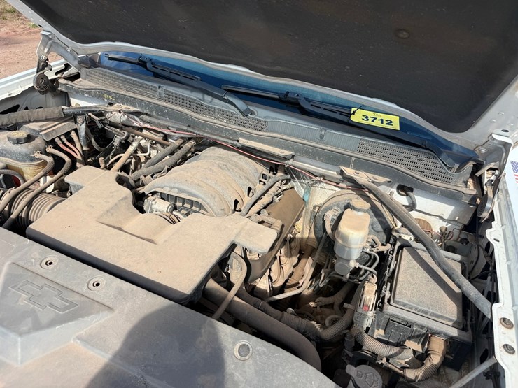 2014-chevrolet-1500-image-25