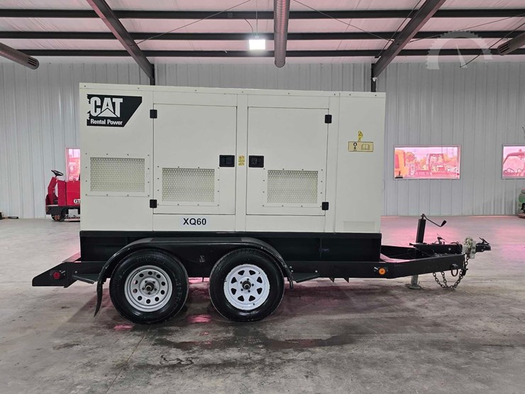 2013-caterpillar-xq60-6-image-6
