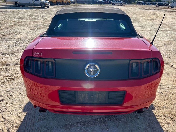 2014-ford-mustang-2-door-coupe-(232,492-miles)-image-8