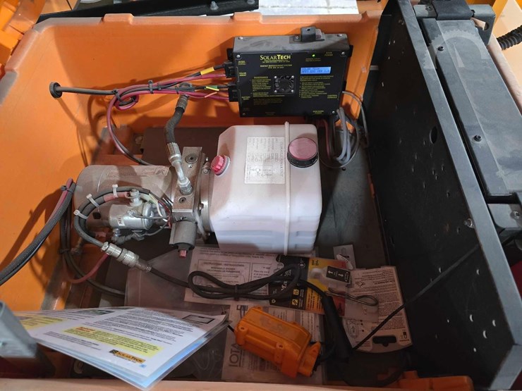 2022-2022-solar-tech-silent-messenger-portable-solar-powered-led-messag-image-9