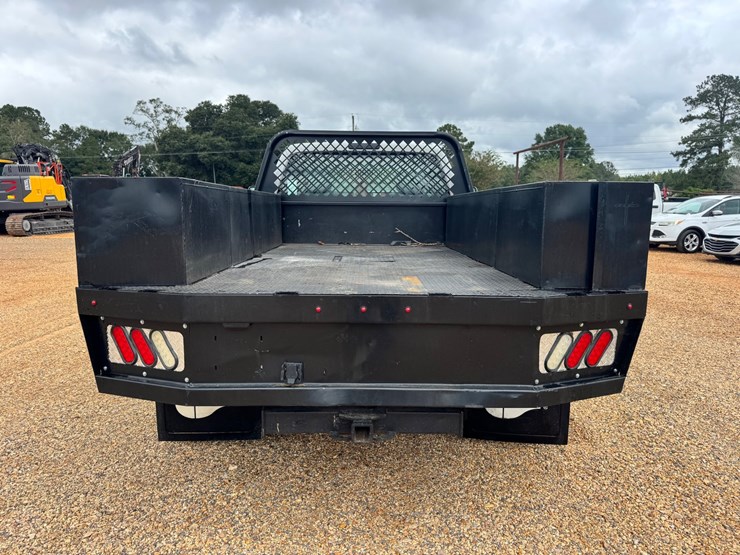2016-ford-f550-xl-image-4