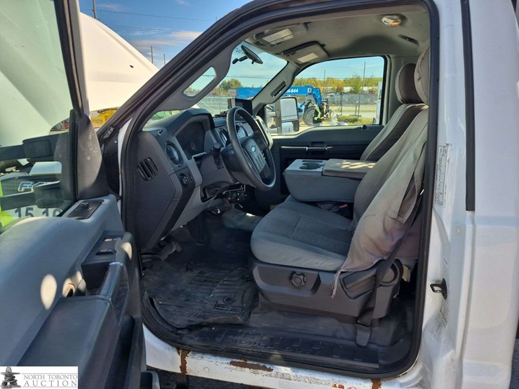 2016-ford-f450-image-10