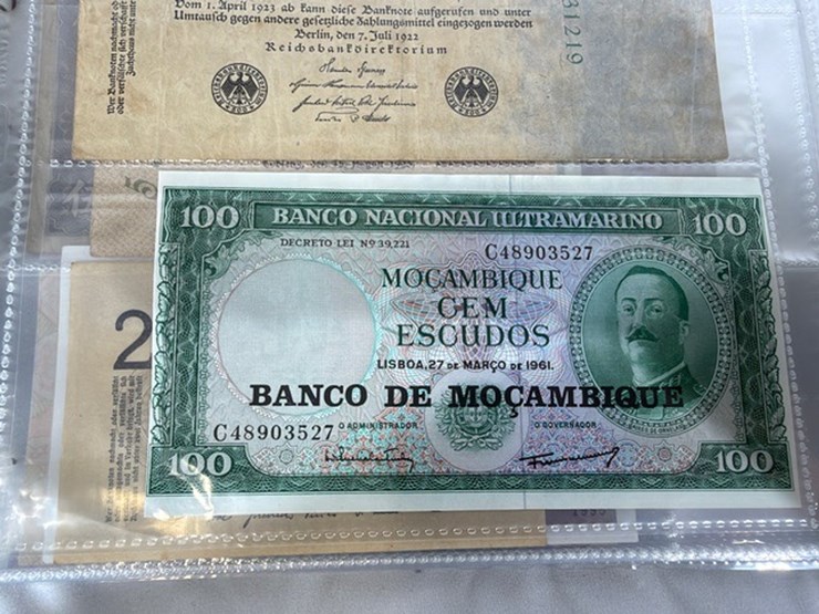 #40311-•-foreign-currency-bank-notes-image-113