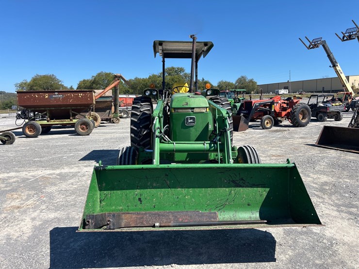 john-deere-2950-image-6