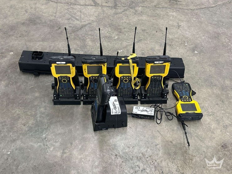 trimble-ranger-data-collectors-image-1