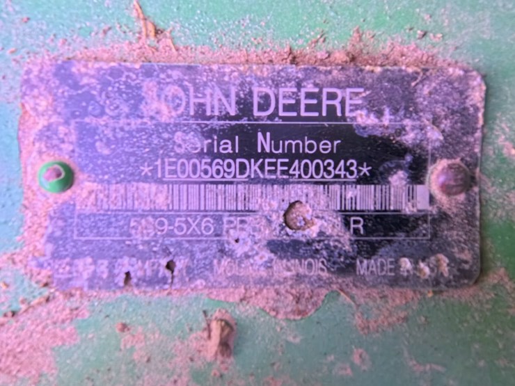 john-deere-569-premium-image-71