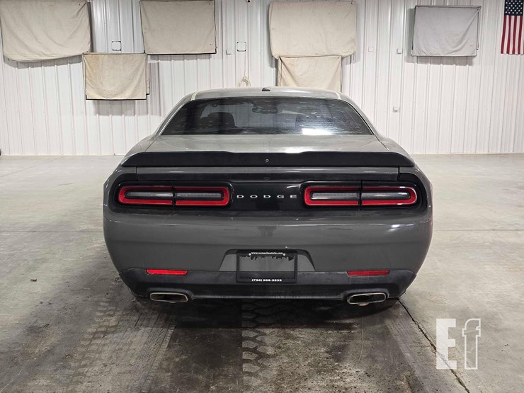 2018-dodge-image-8