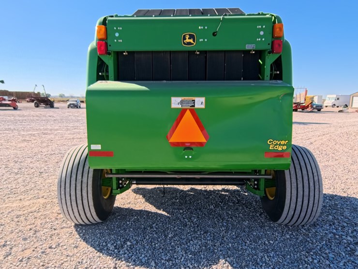 john-deere-569-premium-image-37