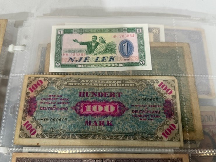 #40308-•-foreign-currency-bank-notes-image-7