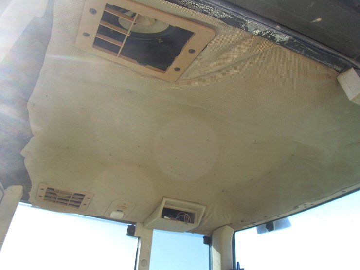 john-deere-6310-image-24