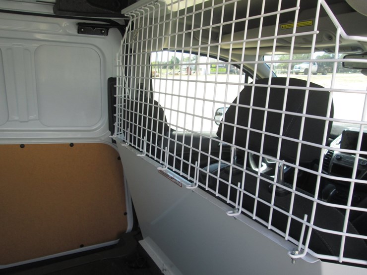 2023-ford-transit-connect-image-11