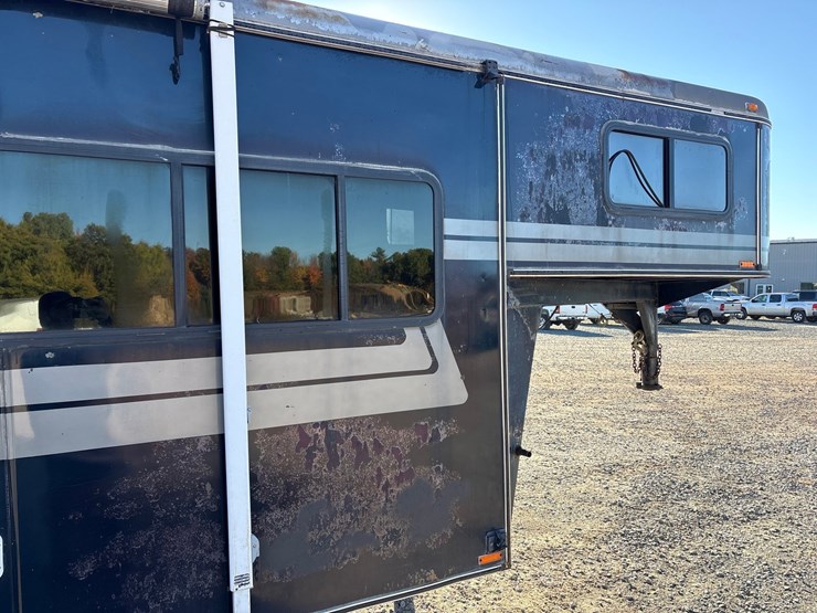 #1405-•-1993-lazy-n-horse-trailer-w/-living-quarters-image-15