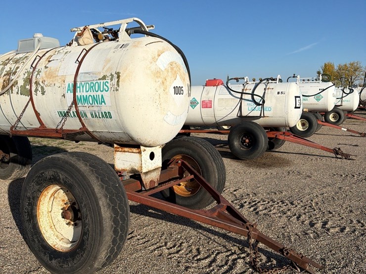 11-15-1450-gallon-nh3-tank,-15r--22.5-tires-image-5