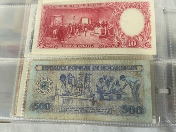 #40308-•-foreign-currency-bank-notes-image-121