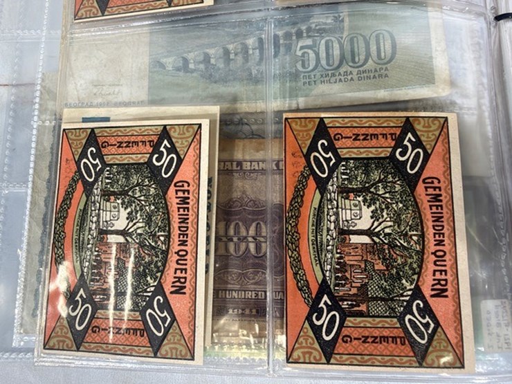 #40310-•-foreign-currency-bank-notes-image-38