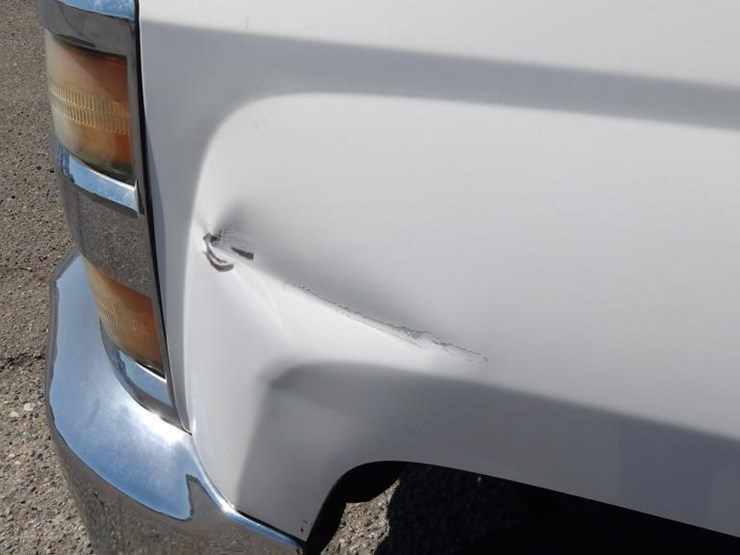 2015-chevrolet-2500hd-image-5