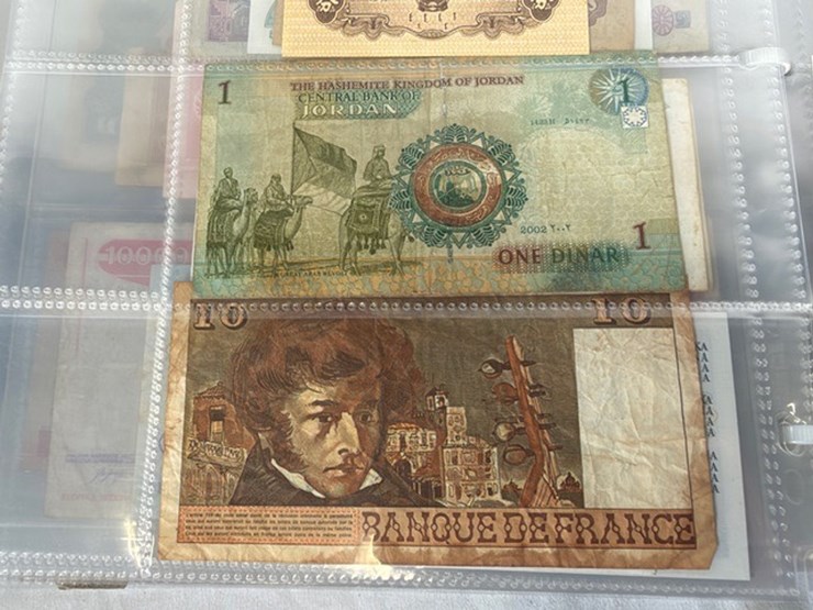 #40308-•-foreign-currency-bank-notes-image-113