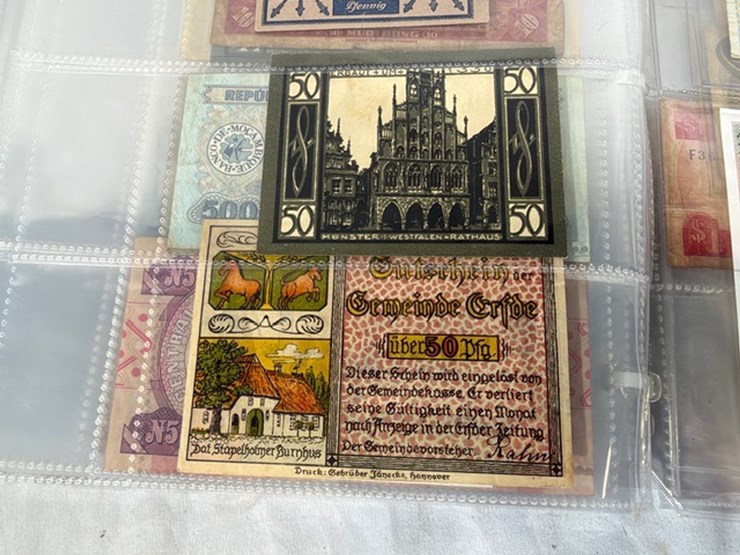 #40308-•-foreign-currency-bank-notes-image-157
