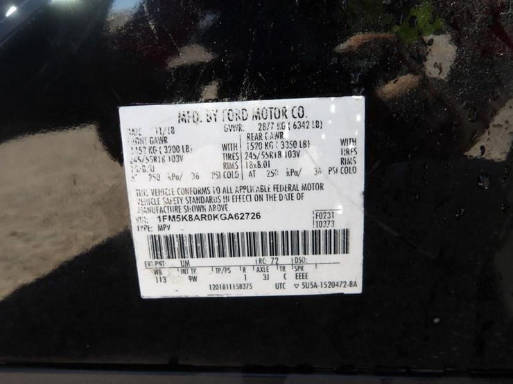 2019-ford-explorer-image-22