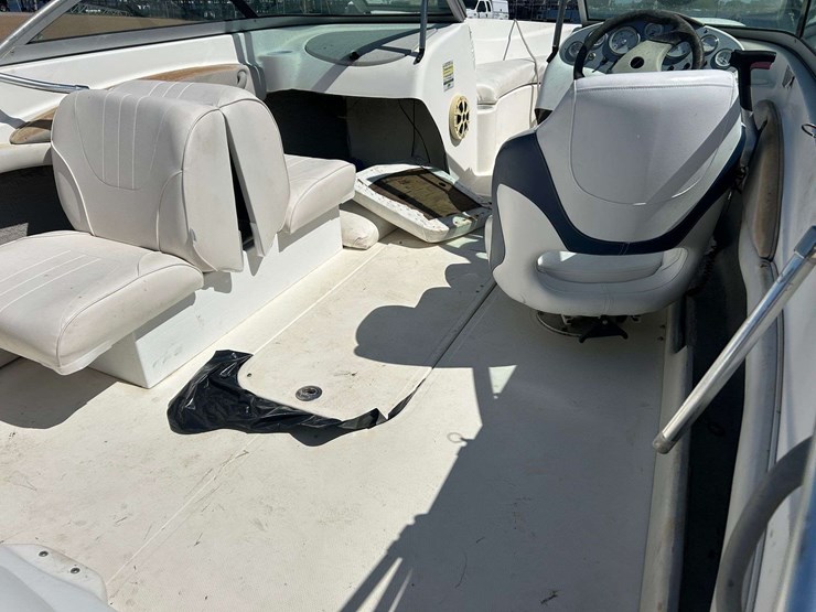 2006-maxum-1800mx-ski-boat-w/trailer-image-28