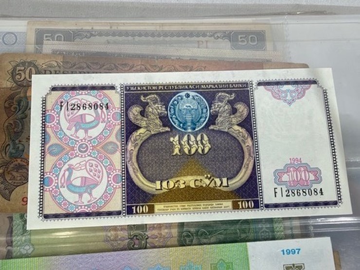 #40309-•-foreign-currency-bank-notes-image-92