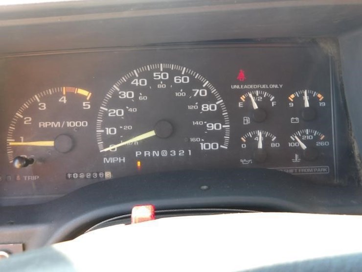 1995-gmc-sierra-3500-image-19