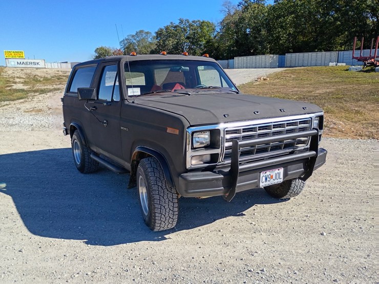1980-ford-bronco-image-13