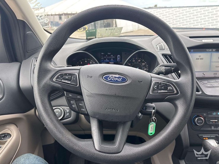 2017-ford-escape-image-15