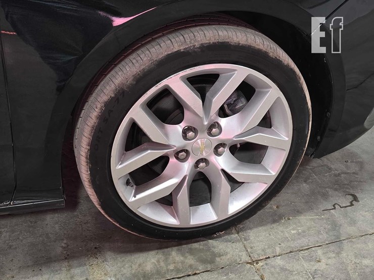 2020-chevrolet-impala-image-22
