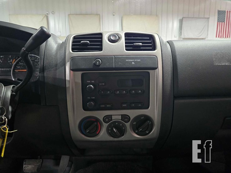 2012-chevrolet-colorado-image-14
