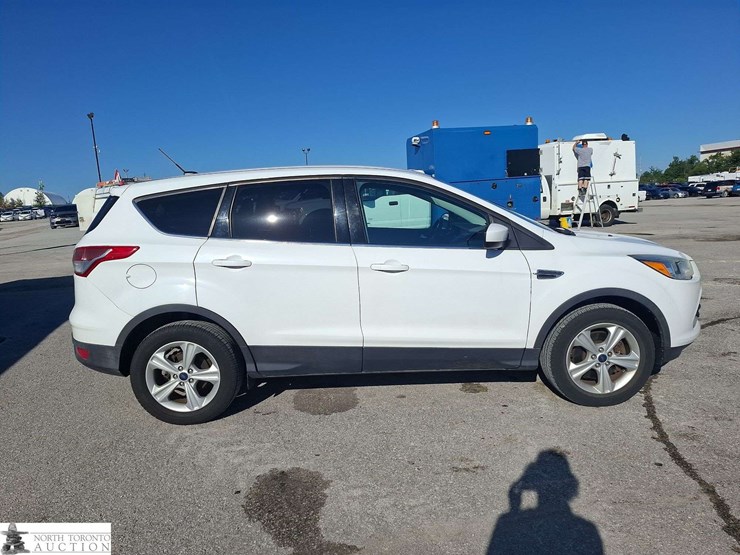 2016-ford-escape-image-4
