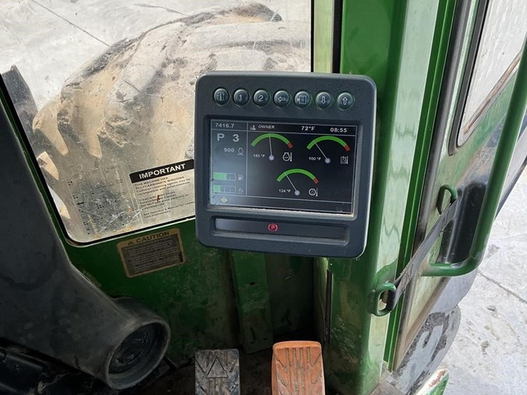 2023-deere-648l-ii-image-14