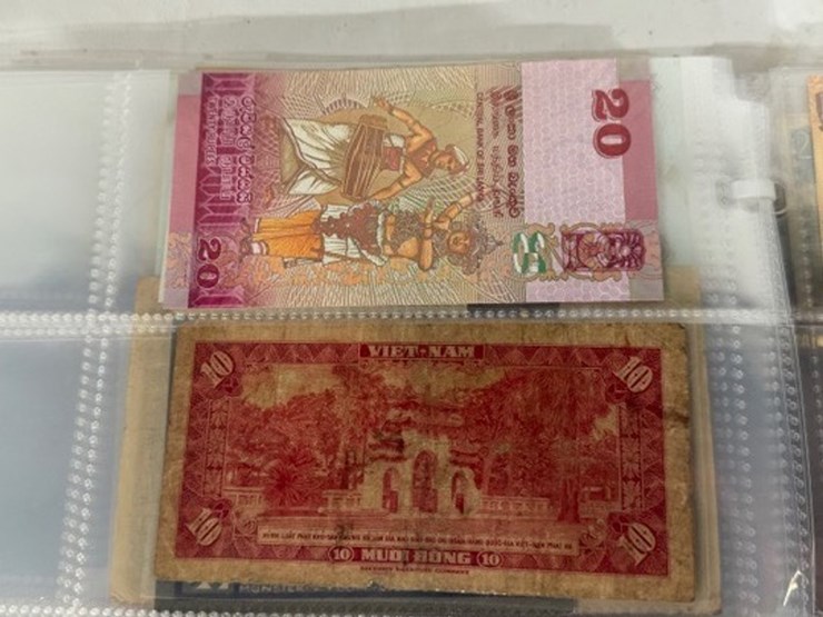 #40308-•-foreign-currency-bank-notes-image-152