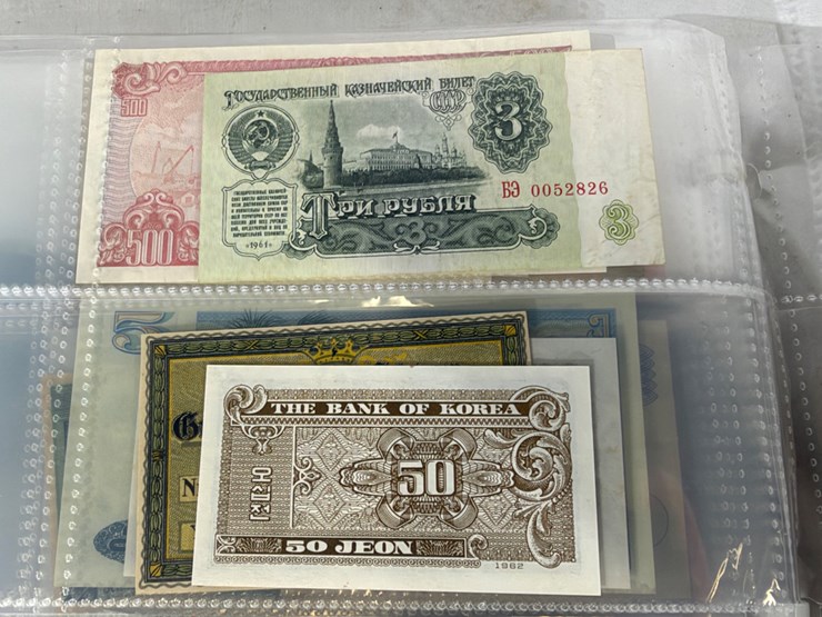 #40307-•-foreign-currency-bank-notes-image-172