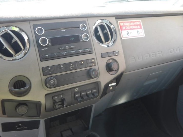 2011-ford-f450-image-28