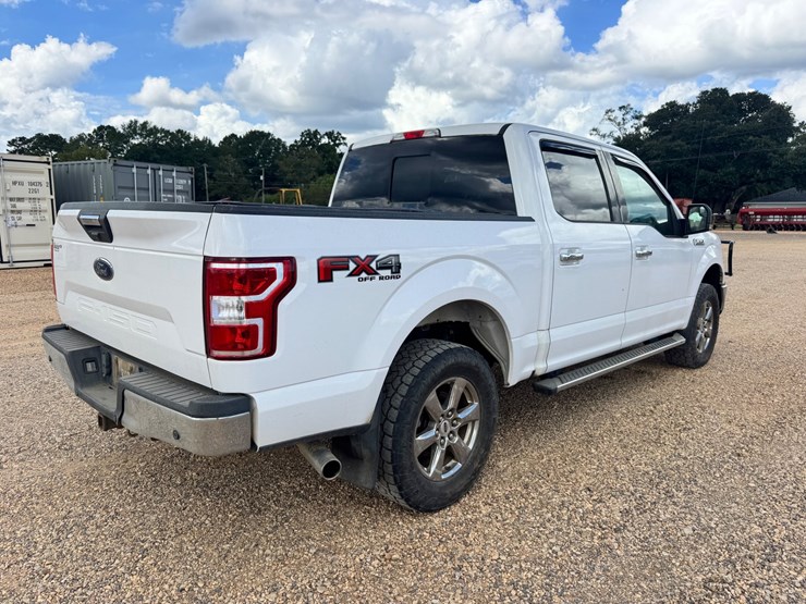 2020-ford-f150-xlt-image-5