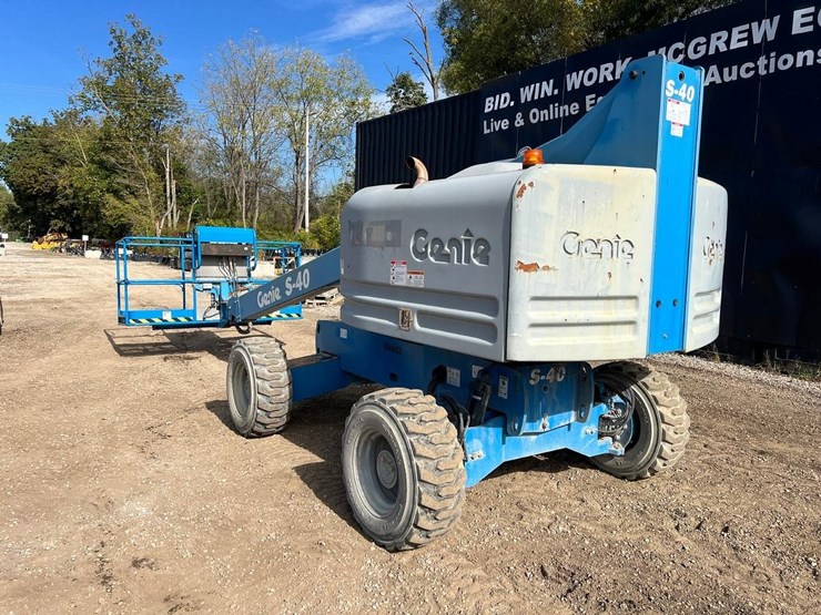 2014-genie-s40-image-3
