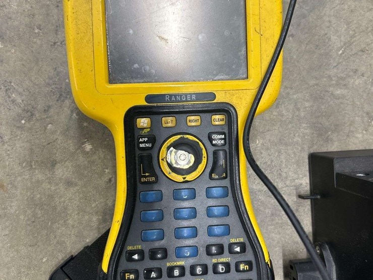 trimble-ranger-data-collectors-image-4