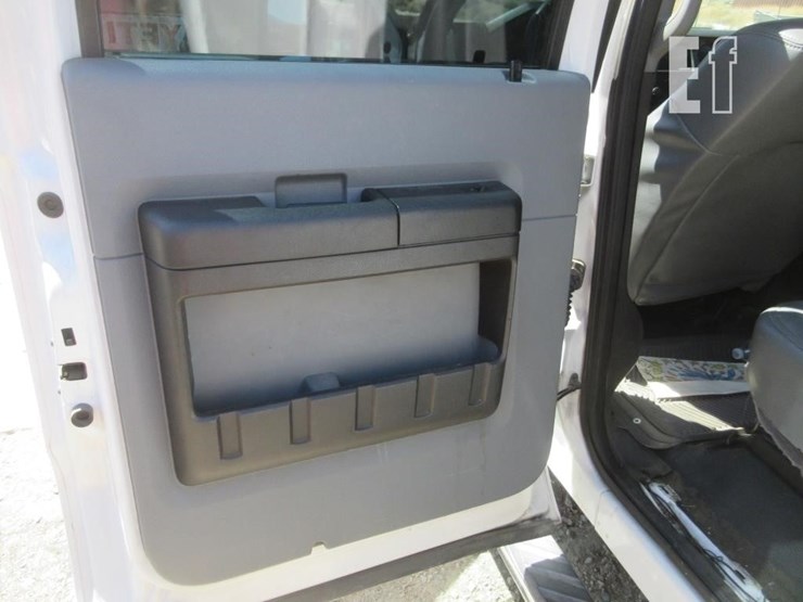 2015-ford-f350-image-13
