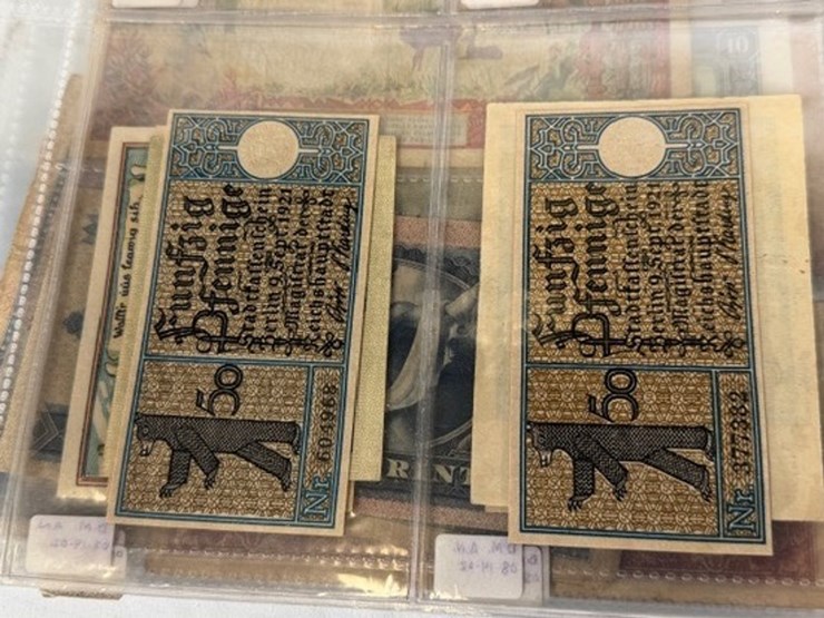 #40308-•-foreign-currency-bank-notes-image-43