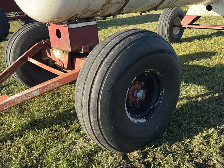 11-5-1450-gallon-nh3-tank,-16.5l---16.1-tires-image-4