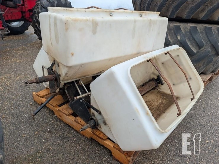 dry-fertilizer-boxes-image-5