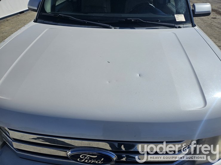 2009-ford-flex-image-12